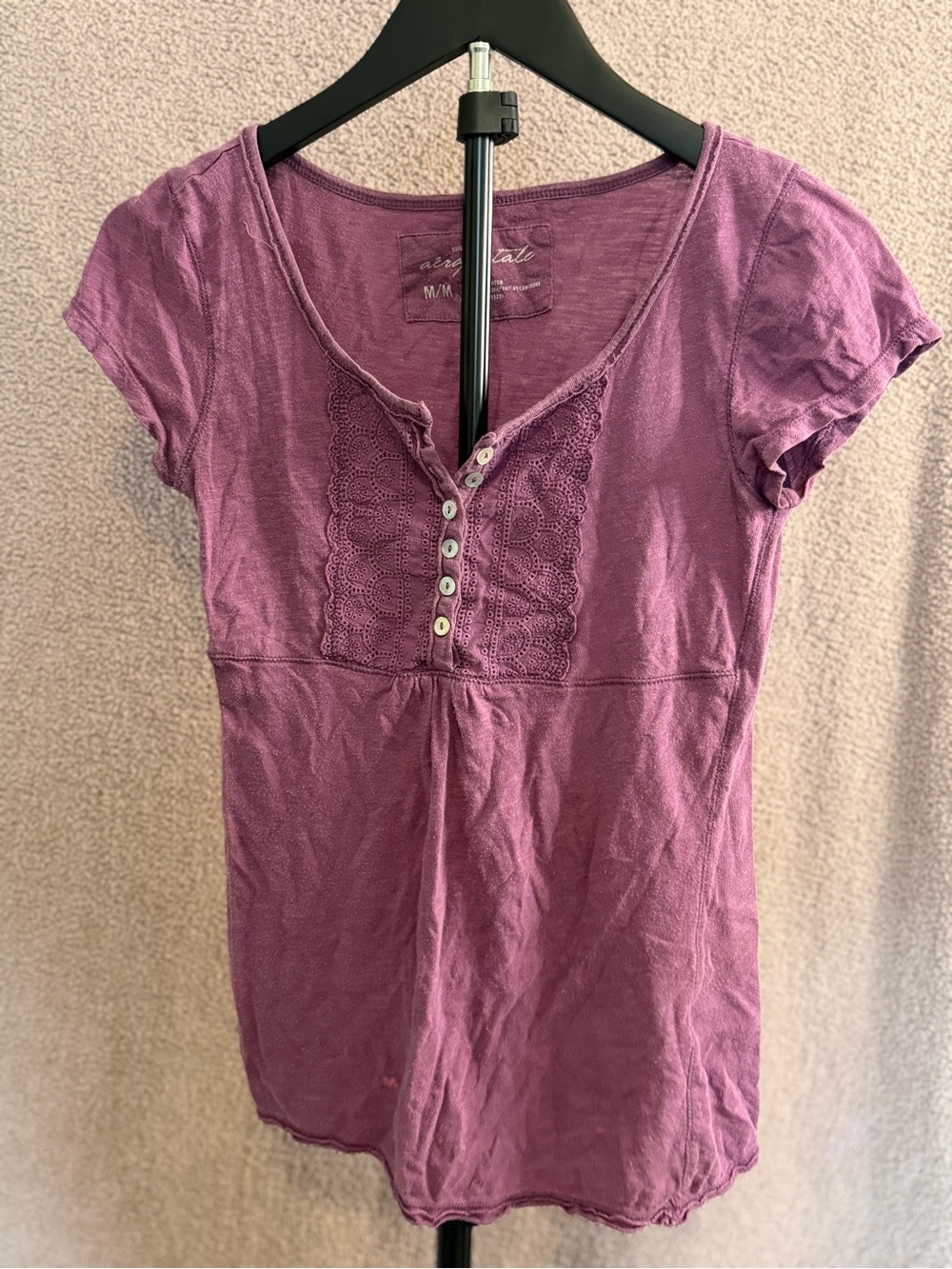 Aeropostale Women’s Medium Purple Lace Henley Babydoll Top Short Sleeve
